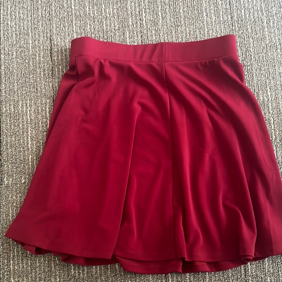 SHEIN Burgundy Skater Mini Skirt | Size Medium - Picture 5 of 5